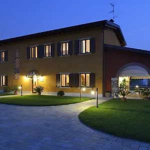 agriturismo-bacche-di-bosco.hotelinveneto.com/