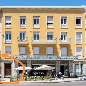 Nel Largo , Cagliari Italy