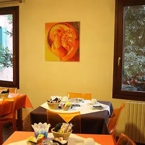 https://domus-orsoni.hotelinveneto.com